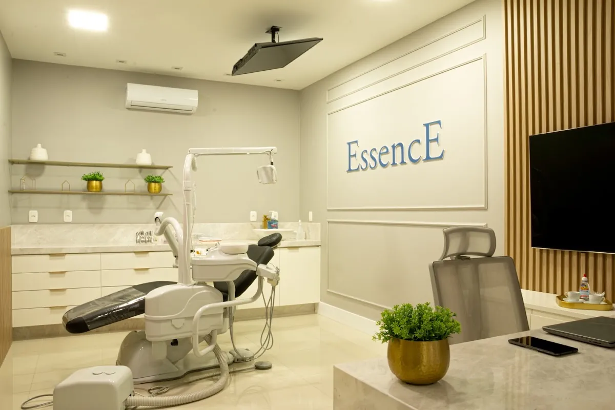 Essence Odontologia – Implantes Dentários | Bento Gonçalves — Dentistas e Odontologia em Bento Gonçalves-RS (foto 2)