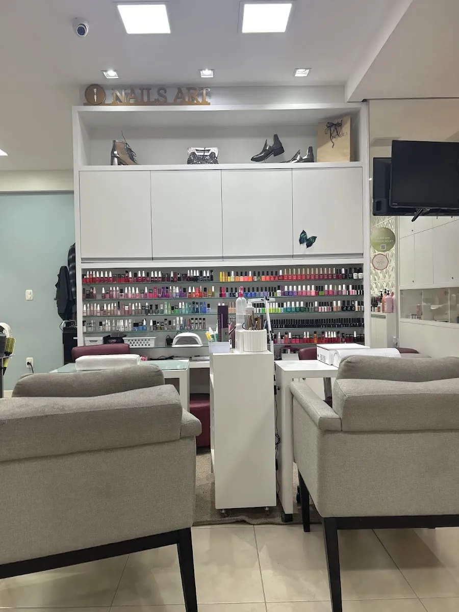 La Casa Beleza e Cuidado — Manicure e Nail Designer em Bento Gonçalves-RS (foto 2)