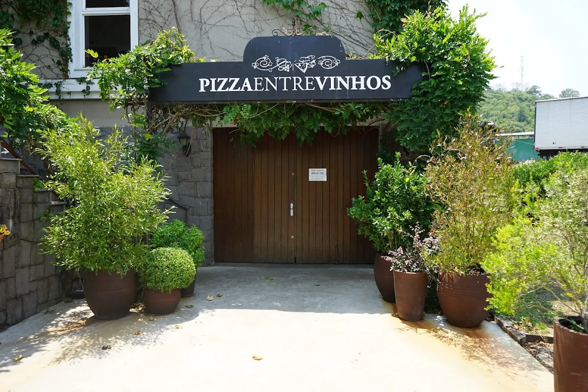 Pizza Entre Vinhos — Pizzarias em Bento Gonçalves-RS