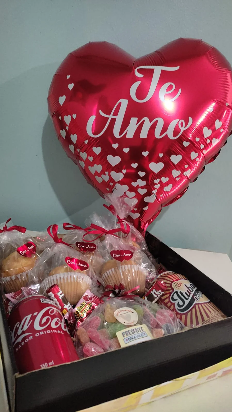 Cesta Cupcakes Te Amo — LC Mercado